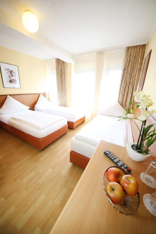 Hotel Europa Offenbach am Main Bilik gambar
