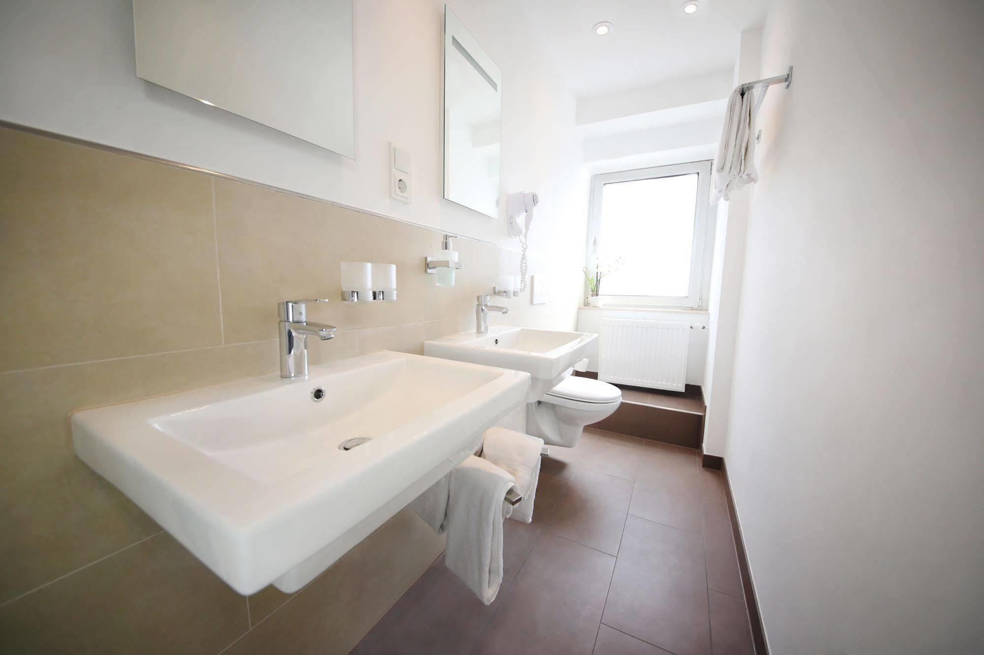 Hotel Europa Offenbach am Main Luaran gambar